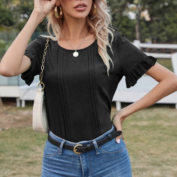 Tops - boho ruffle sleeve pleated short sleeve top